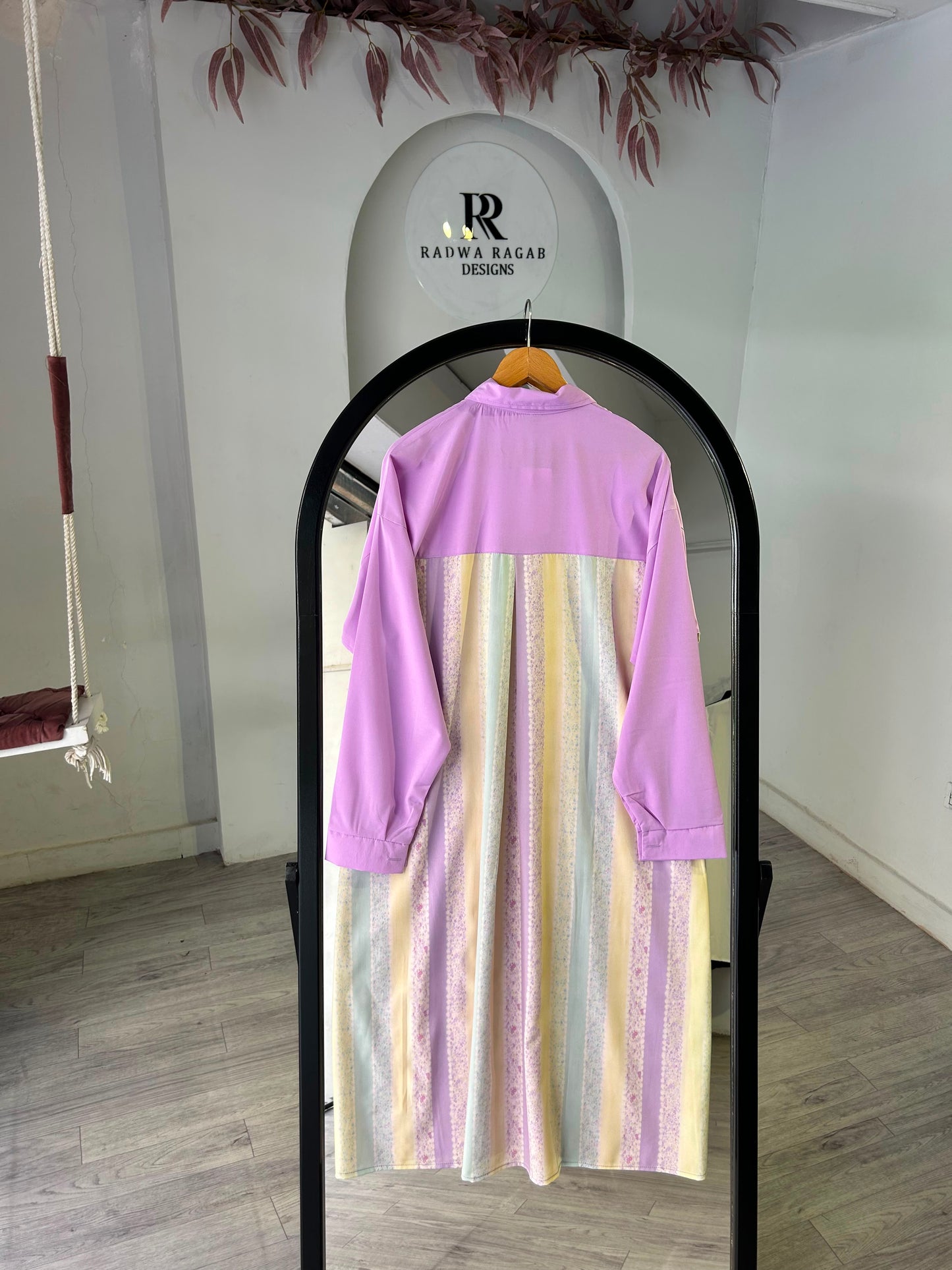 Back printed chemise